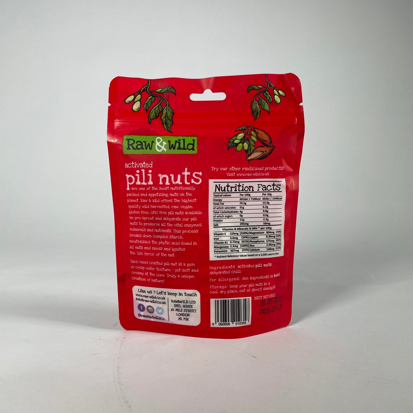 Raw&Wild Activated Pili Nuts - Chili (70g)